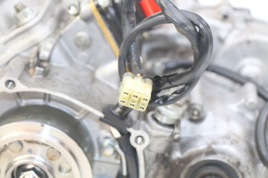 photo de MOTOR YAMAHA YZ 85 (2002 - 2018) - Zoom sobre los componentes