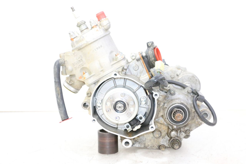 photo de MOTOR YAMAHA YZ 85 (2022 - 2025) - Enfoque en la estructura