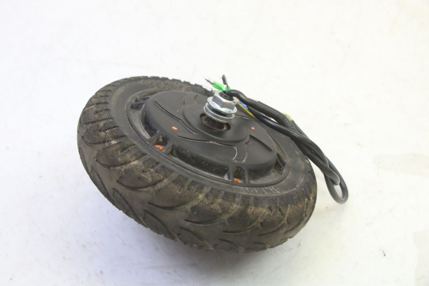 photo de MOTOR MOOVWAY Z8 1 - Detalle de la pieza