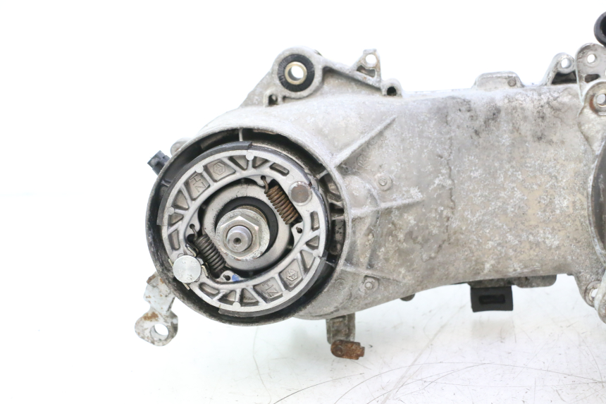 photo de MOTOR PIAGGIO ZIP 2T 50 (2009 - 2019) - Zoom sobre los componentes