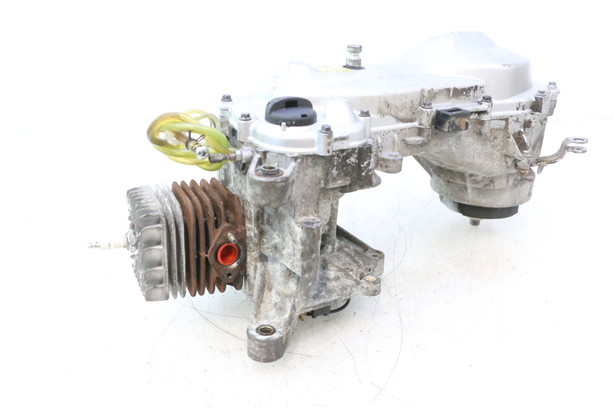 photo de MOTOR PIAGGIO ZIP 2T 50 (2009 - 2019) - Otra perspectiva