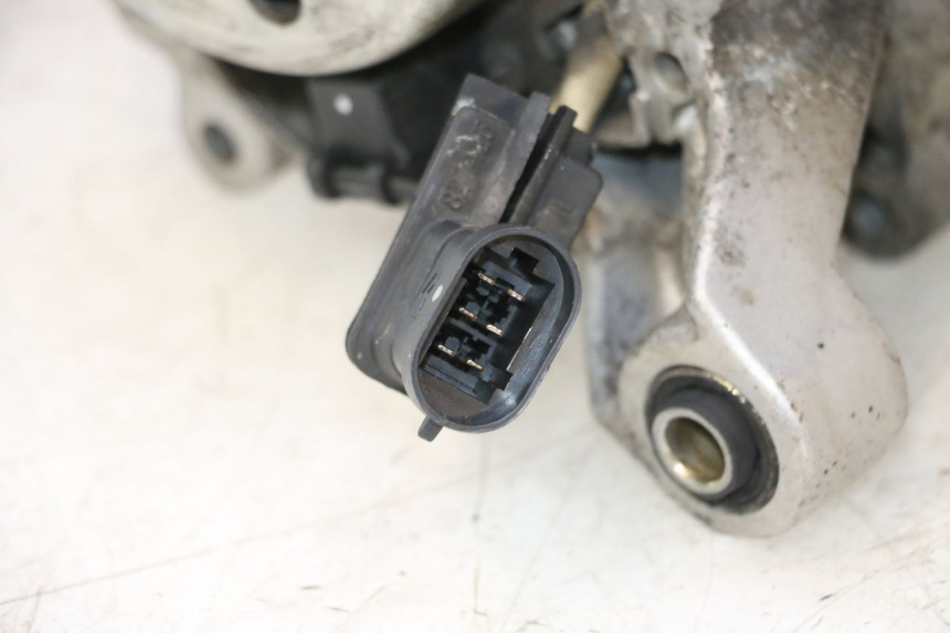 photo de MOTOR PIAGGIO ZIP 2T 50 (2009 - 2019) - Enfoque en la estructura