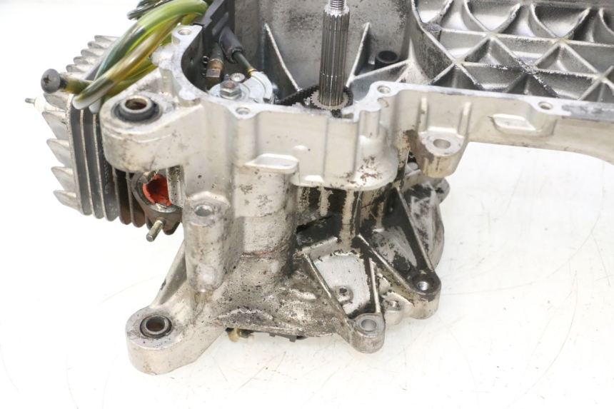 photo de MOTOR PIAGGIO ZIP 2T 50 (2009 - 2019) - Detalles de los puntos de fijación