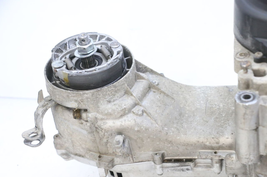 photo de MOTOR PIAGGIO ZIP 4T 50 (2018 - 2020) - Primer plano técnico