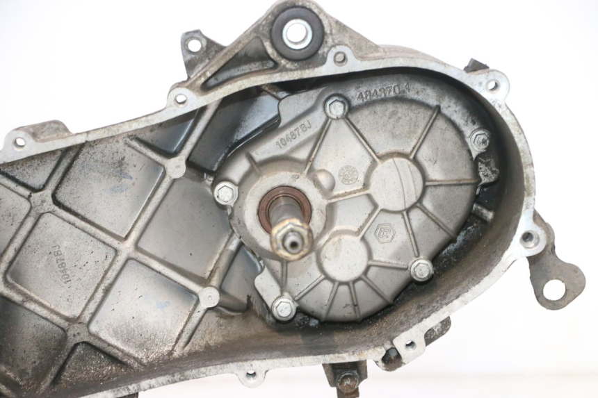 photo de MOTOR PIAGGIO ZIP 4T 50 (2006 - 2017) - Enfoque en la estructura