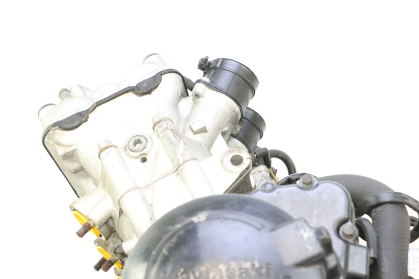 photo de MOTOR KAWASAKI ZX-6R ZX6R 600 (1995 - 1997) - Primer plano técnico