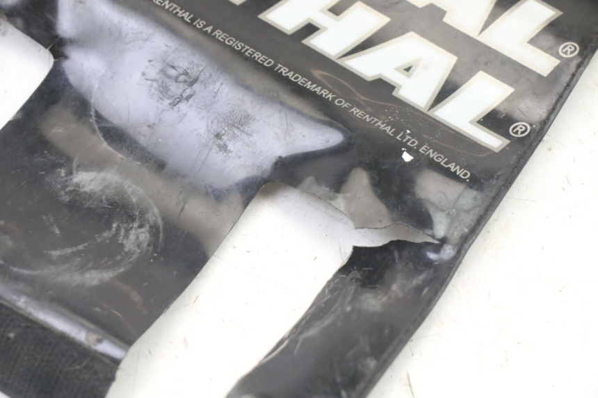 photo de MANILLAR PROTECTOR YAMAHA YZ-F YZF 250 (2007 - 2013) - Detalles de los puntos de fijación