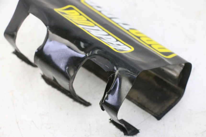 photo de MANILLAR PROTECTOR YAMAHA YZ 85 (2002 - 2018) - Detalles de los puntos de fijación
