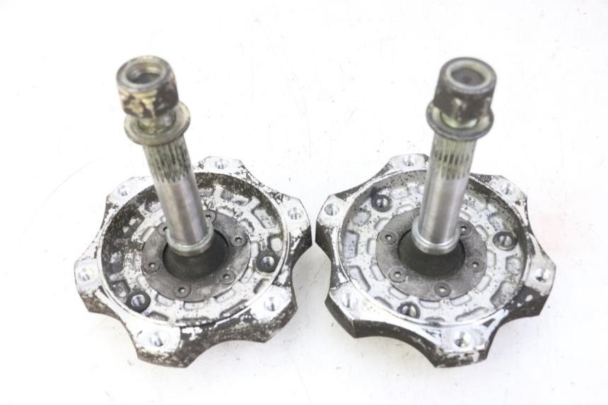 photo de CUBO RUEDA TRASERA QUADRO 4 4D 350 (2015 - 2018) - Otra perspectiva