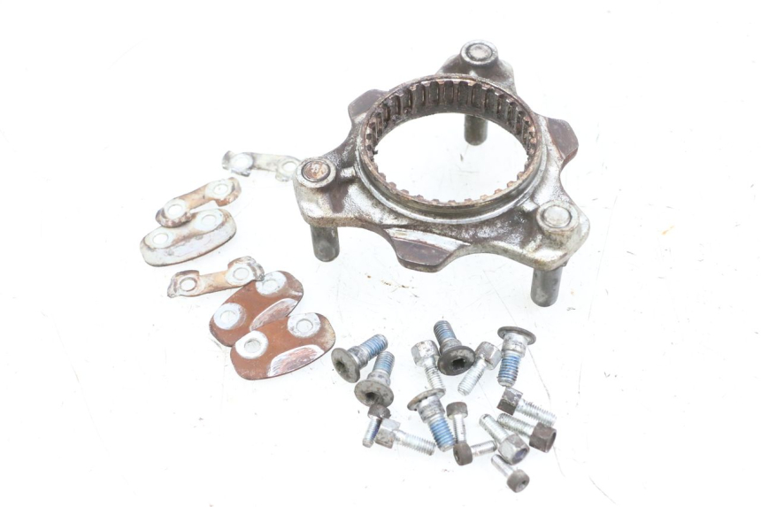 photo de CUBO RUEDA TRASERA SUZUKI BURGMAN 650 (2013 - 2020) - Otra perspectiva