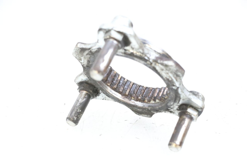 photo de CUBO RUEDA TRASERA SUZUKI BURGMAN EXECUTIVE ABS 650 (2006 - 2012) - Zoom estado de uso