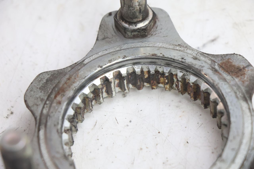 photo de CUBO RUEDA TRASERA SUZUKI BURGMAN EXECUTIVE ABS 650 (2006 - 2012) - Detalle de la pieza