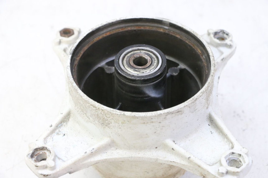 photo de CUBO RUEDA TRASERA SKYTEAM DAX REPLICA 110 (2005 - 2015) - Estado de la superficie y material