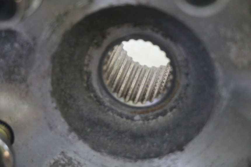 photo de BUJE DE RUEDA TRASERA SYM FIDDLE 3 III 125 (2014 - 2020) - Estado de la superficie y material