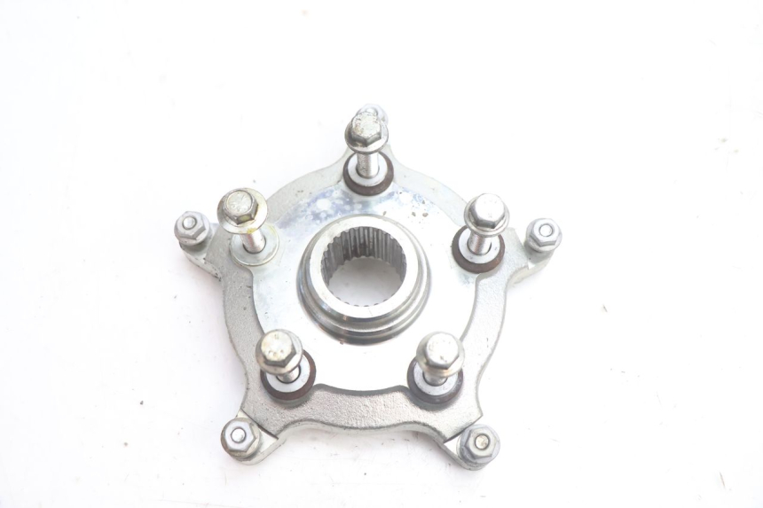 photo de BUJE DE RUEDA TRASERA PIAGGIO MP3 LT 400 (2007 - 2012) - Primer plano técnico