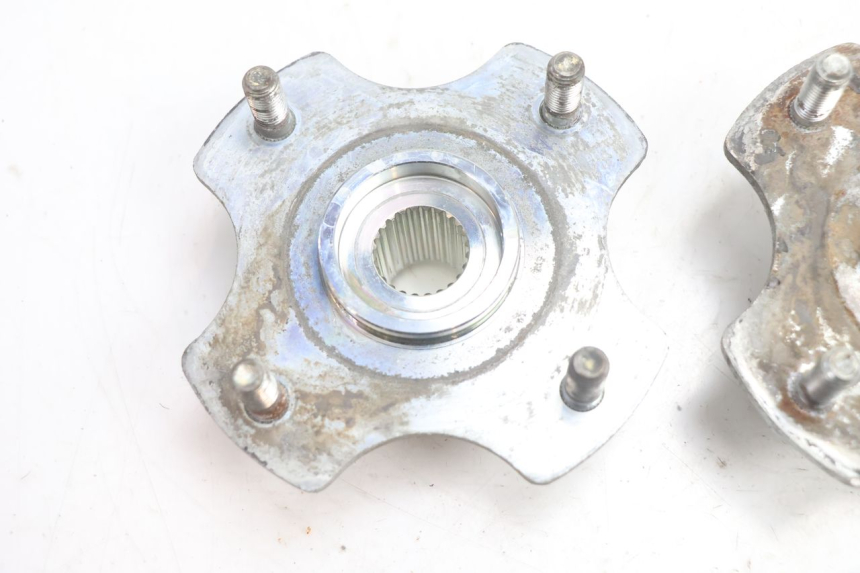 photo de CUBO RUEDA TRASERA KYMCO MXU R 250 (2004 - 2010) - Detalle de la pieza