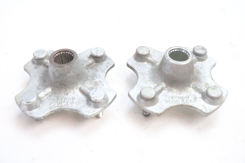 photo de CUBO RUEDA TRASERA KYMCO MXU R 250 (2004 - 2010) - Primer plano técnico