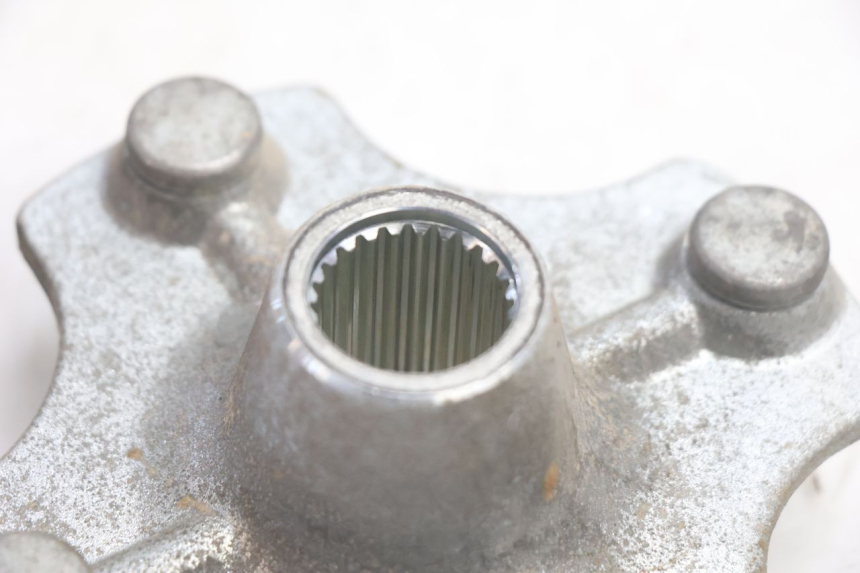 photo de CUBO RUEDA TRASERA KYMCO MXU R 250 (2004 - 2010) - Estado de la superficie y material
