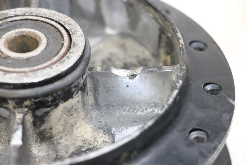 photo de CUBO RUEDA TRASERA YAMAHA PW 80 (1983 - 2014) - Detalles de los puntos de fijación