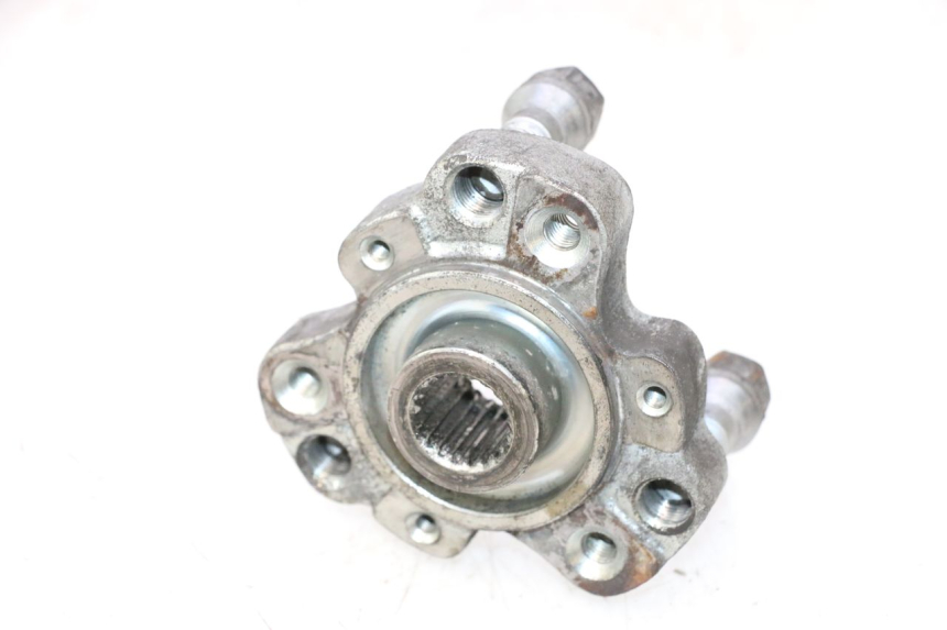 photo de CUBO RUEDA TRASERA PEUGEOT SATELIS 125 (2013 - 2018) - Primer plano técnico