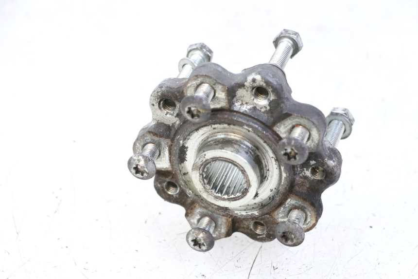 photo de CUBO RUEDA TRASERA PEUGEOT SPEEDFIGHT 4 2T 50 (2015 - 2019) - Otra perspectiva