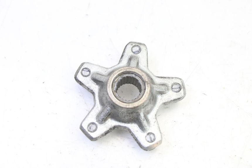 photo de BUJE DE RUEDA TRASERA APRILIA SXR 50 (2021 - 2023) - Primer plano técnico