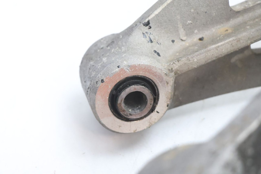 photo de CUBO RUEDA TRASERA BOOM TRIKE FUN 500 (2004 - 2010) - Primer plano técnico