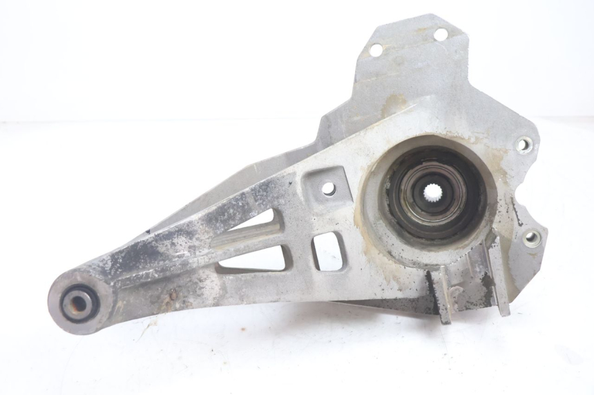 photo de CUBO RUEDA TRASERA BOOM TRIKE FUN 500 (2004 - 2010) - Vista general del producto