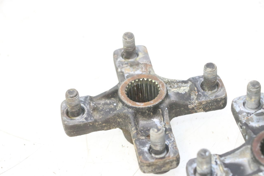 photo de CUBO RUEDA TRASERA SMC XROAD 150 - Estado de la superficie y material