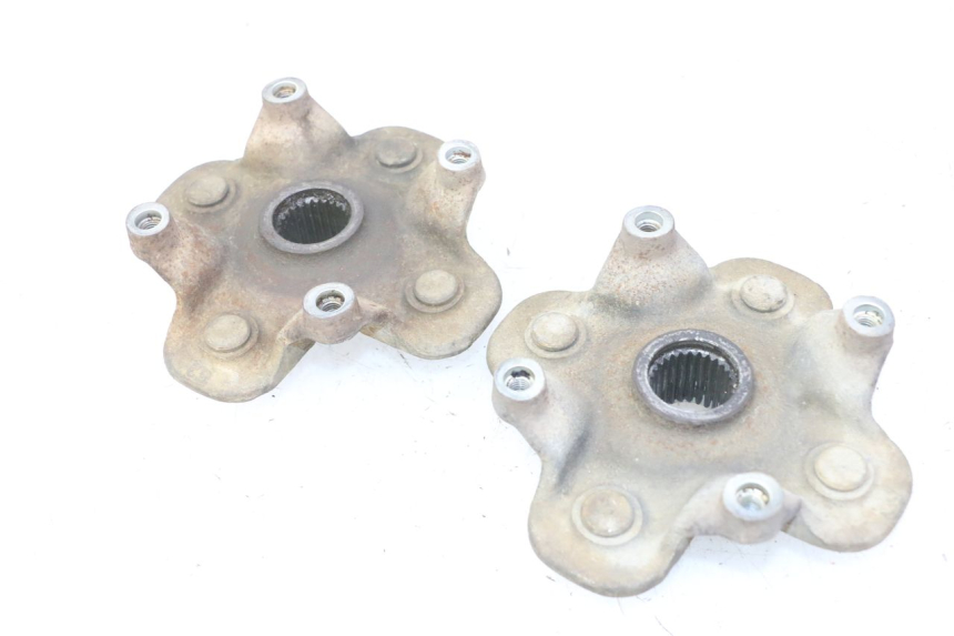 photo de CUBO RUEDA TRASERA YAMAHA YFM GRIZZLY 550 (2008 - 2015) - Primer plano técnico