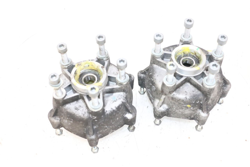 photo de CUBO RUEDA DELANTERA PIAGGIO MP3 HPE 300 (2019 - 2026) - Vista general del producto