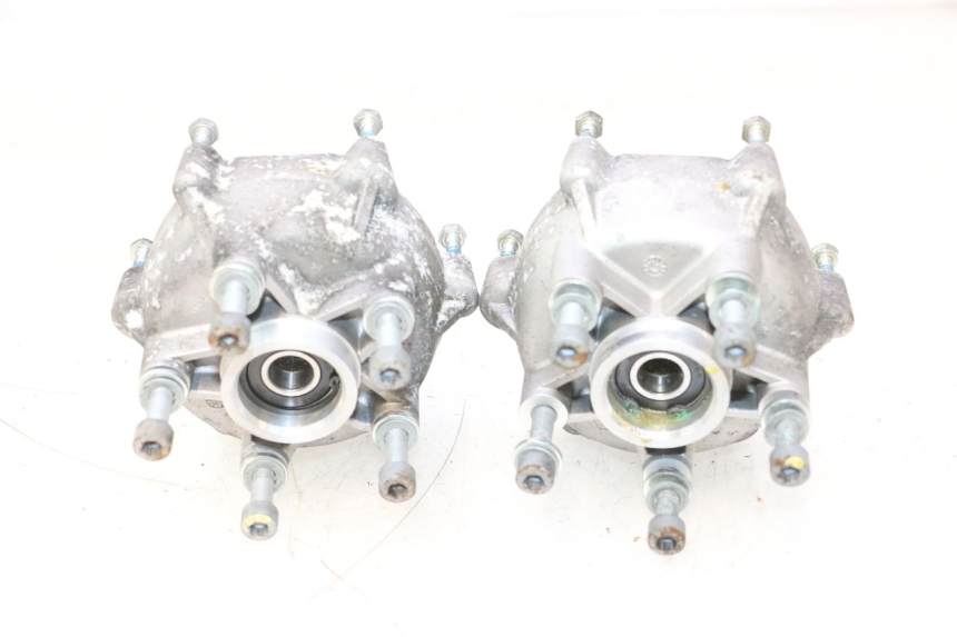 photo de CUBO RUEDA DELANTERA PIAGGIO MP3 HPE 530 (2022 - 2026) - Detalle de la pieza