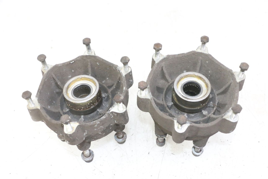 photo de BUJE DE RUEDA DELANTERA PIAGGIO MP3 LT 400 (2007 - 2012) - Detalles de los puntos de fijación