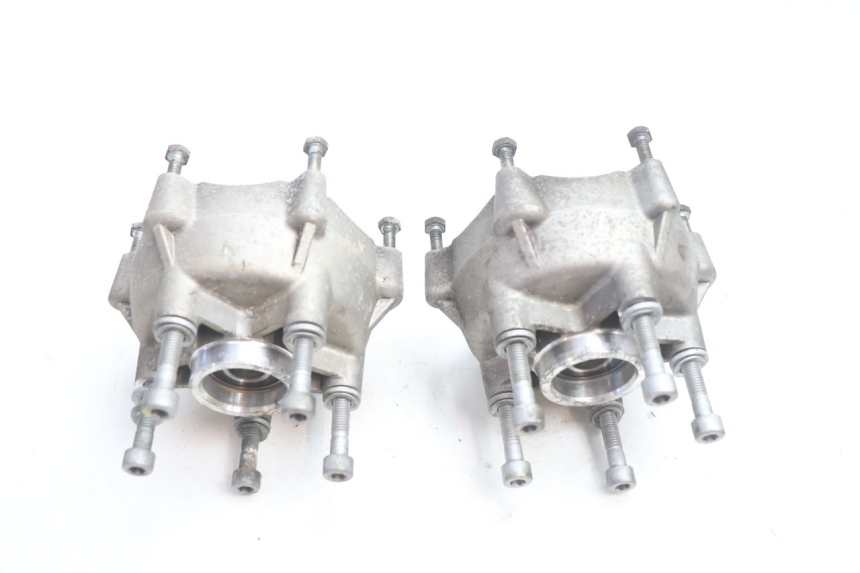 photo de BUJE DE RUEDA DELANTERA PIAGGIO MP3 LT 400 (2007 - 2012) - Otra perspectiva
