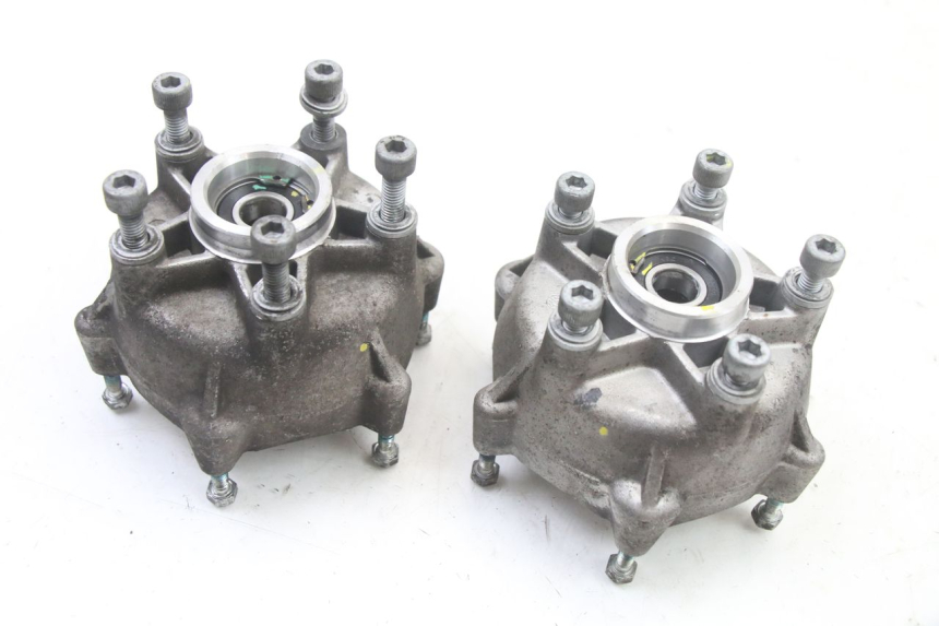 photo de CUBO RUEDA DELANTERA PIAGGIO MP3 500 (2014 - 2017) - Vista general del producto