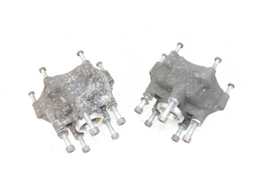 photo de CUBO RUEDA DELANTERA PIAGGIO MP3 500 (2011 - 2015) - Primer plano técnico