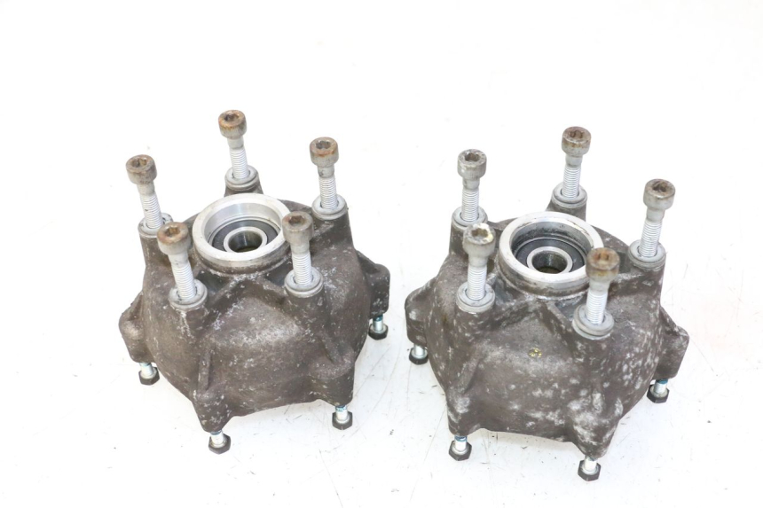 photo de CUBO RUEDA DELANTERA PIAGGIO MP3 500 (2011 - 2015) - Zoom estado de uso