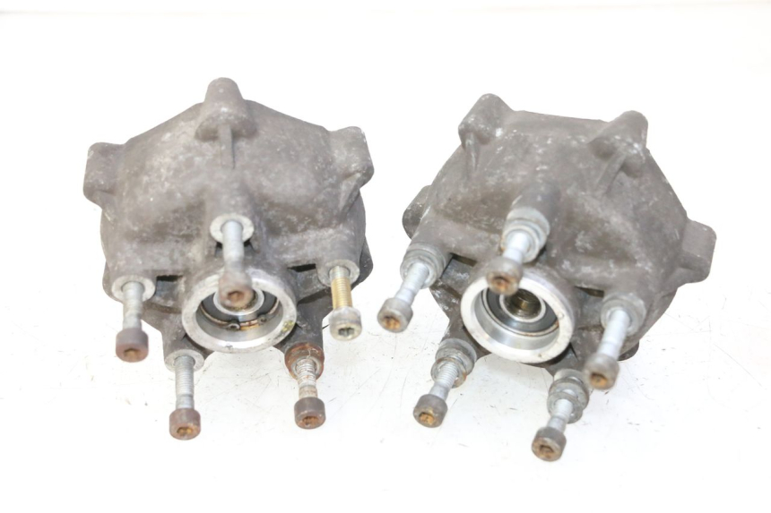 photo de BUJE DE RUEDA DELANTERA PIAGGIO MP3 RL 250 (2006 - 2010) - Otra perspectiva