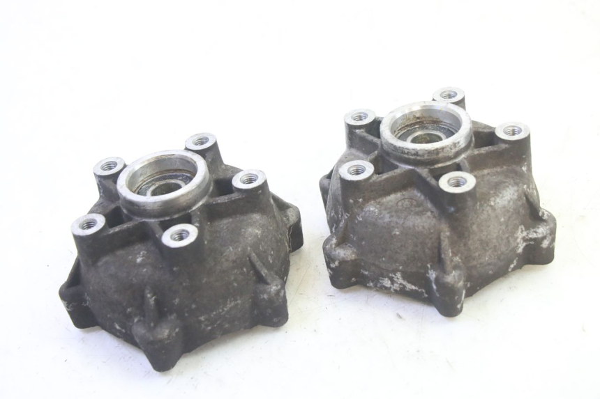 photo de BUJE DE RUEDA DELANTERA PIAGGIO MP3 RL 250 (2006 - 2010) - Otra perspectiva