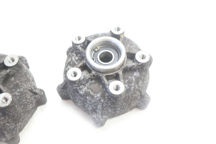 photo de CUBO RUEDA DELANTERA PIAGGIO MP3 500 (2016 - 2018) - Zoom estado de uso