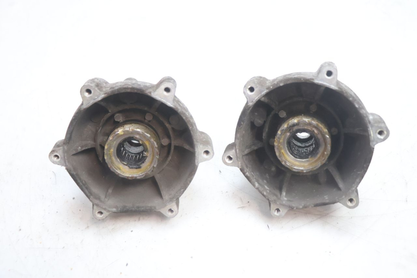 photo de BUJE DE RUEDA DELANTERA PIAGGIO MP3 125 (2006 - 2014) - Zoom estado de uso