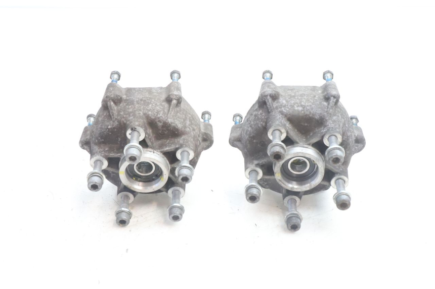 photo de CUBO RUEDA DELANTERA PIAGGIO MP3 500 (2016 - 2018) - Zoom estado de uso