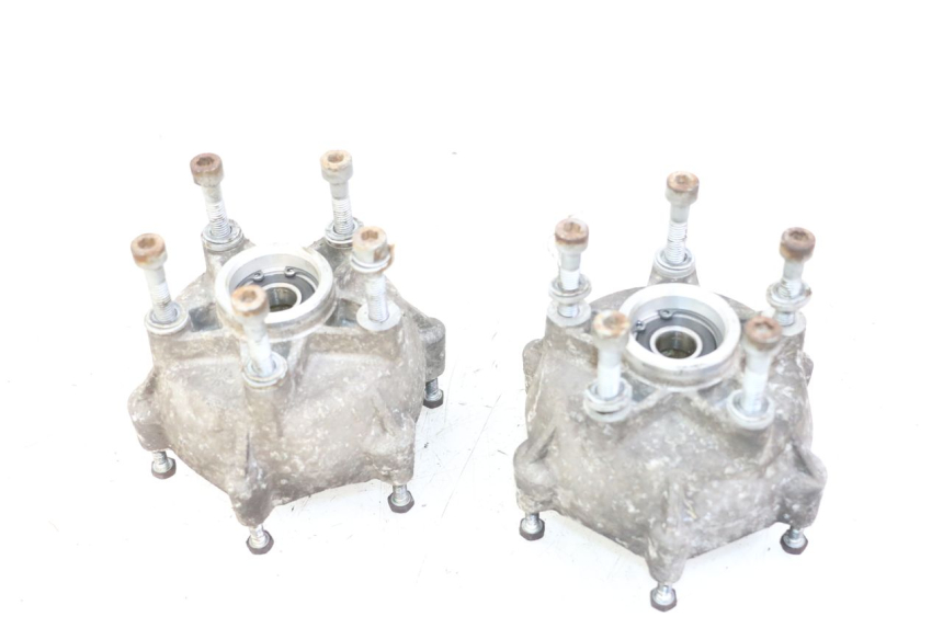 photo de BUJE DE RUEDA DELANTERA PIAGGIO MP3 LT 400 (2007 - 2012) - Primer plano técnico