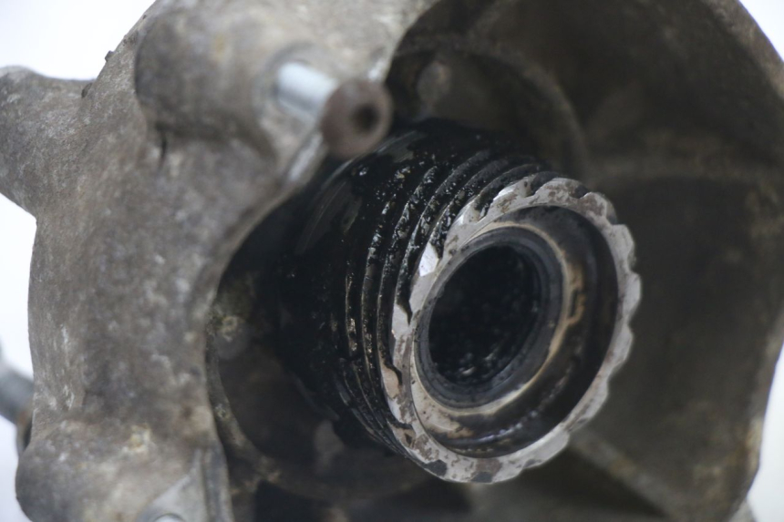 photo de BUJE DE RUEDA DELANTERA PIAGGIO VESPA GRANTURISMO 125 (2003 - 2007) - Detalle de la pieza