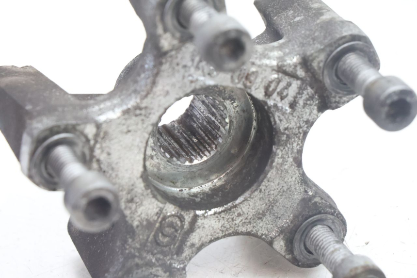 photo de CUBO RUEDA DELANTERA GILERA RUNNER SP 50 (2002 - 2004) - Zoom estado de uso