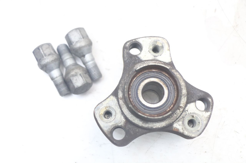 photo de BUJE DE RUEDA DELANTERA PEUGEOT SPEEDFIGHT 100 (1997 - 2007) - Vista principal