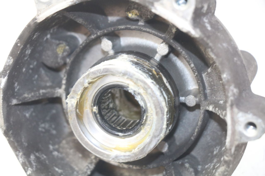 photo de BUJE DE RUEDA DELANTERA PIAGGIO VESPA GTS IGET ABS 125 (2017 - 2023) - Primer plano técnico