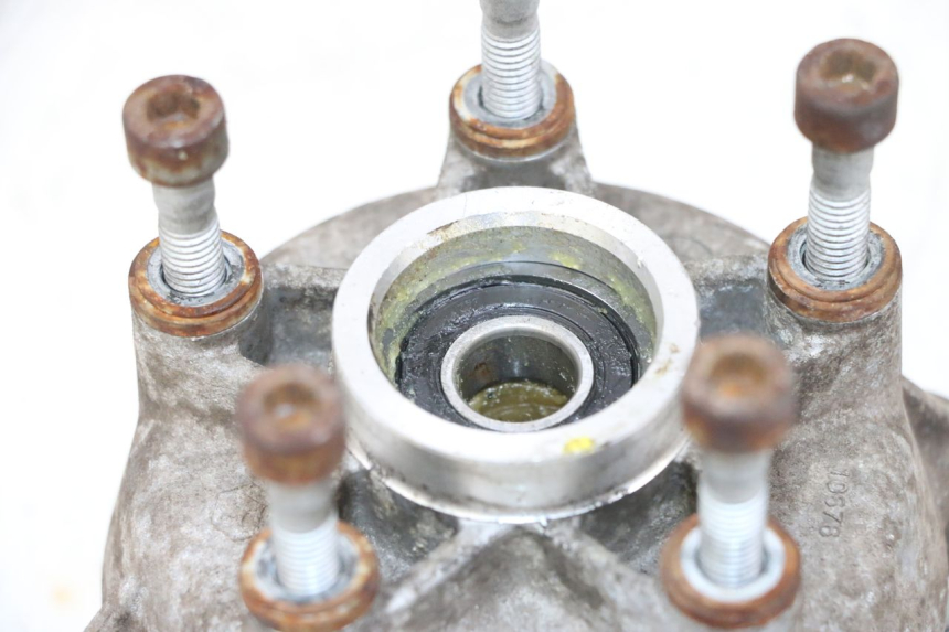 photo de CUBO RUEDA DELANTERA PIAGGIO VESPA GTS SUPER IE 125 (2009 - 2016) - Zoom estado de uso