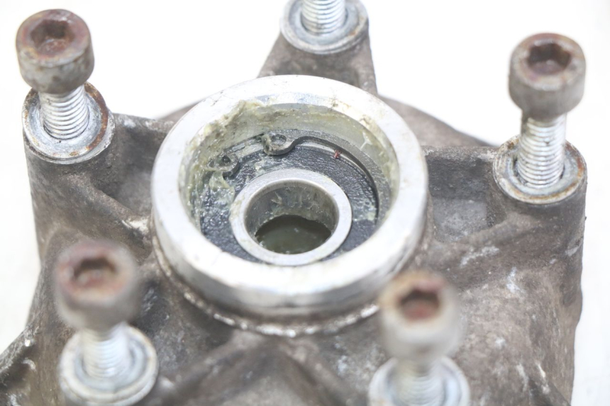 photo de BUJE DE RUEDA DELANTERA PIAGGIO VESPA LXV 125 (2006 - 2009) - Otra perspectiva