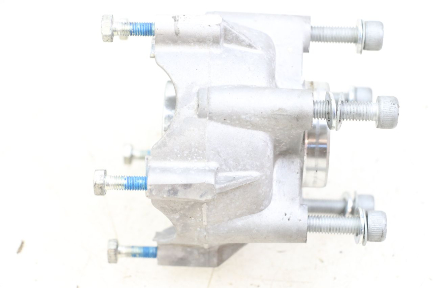 photo de CUBO RUEDA DELANTERA PIAGGIO VESPA PRIMAVERA 4T 50 (2021 - 2024) - Primer plano técnico